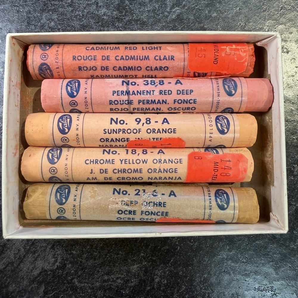 Vintage Royal Talens Rembrandt Soft Pastels Holland 5 Pc NEW Red, Yellow, Orange